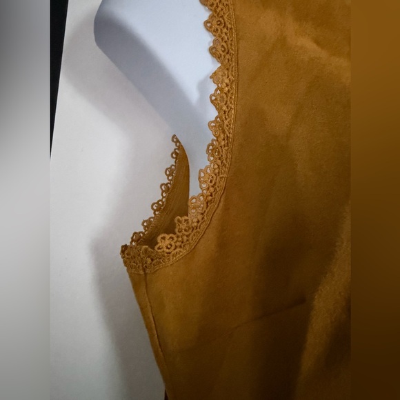 Buttery Soft Suede-like Mustard Fit & Flare Dress with Lace Detail: Size 16P - Picture 3 of 5